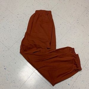 burnt orange over sized cargo pant jogger?